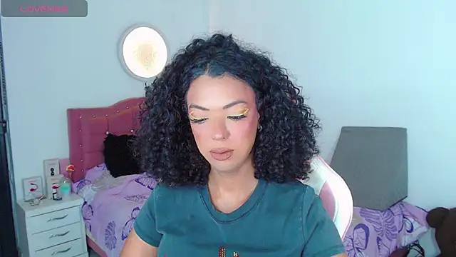Snapshot of Tanedra_collings chatting on July 15, 2026, 1:22 am Tanedra collings online show from July 15, 2026, 1:22 am