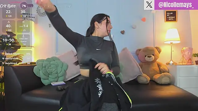 Snapshot of Nicollemays chatting on February 25, 2025, 12:03 pm Nicollemays online show from February 25, 2025, 12:03 pm