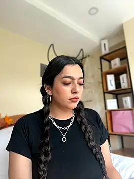 Snapshot of Nicollemays chatting on November 10, 2025, 3:22 pm Nicollemays online show from November 10, 2025, 3:22 pm