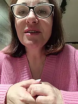 DonnaMagdalena online show from March 5, 2026, 8:38 pm