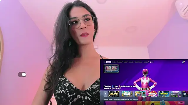 Snapshot of Andrea_Marinn chatting on November 16, 2025, 2:06 am Andrea Marinn online show from November 16, 2025, 2:06 am