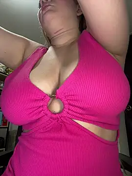 Snapshot of Celestedubois chatting on July 12, 2026, 11:07 pm Celestedubois online show from July 12, 2026, 11:07 pm