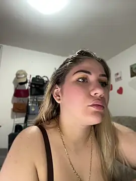 Snapshot of Celestedubois chatting on July 25, 2026, 9:56 pm Celestedubois online show from July 25, 2026, 9:56 pm
