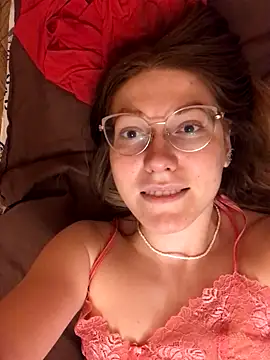 Snapshot of _Sweet_Love_ chatting on December 8, 2024, 1:13 am Sweet Love online show from December 8, 2024, 1:13 am