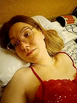 Snapshot of _Sweet_Love_ chatting on January 14, 2025, 1:36 am Sweet Love online show from January 14, 2025, 1:36 am