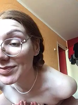 Snapshot of _Sweet_Love_ chatting on February 7, 2025, 11:45 am Sweet Love online show from February 7, 2025, 11:45 am