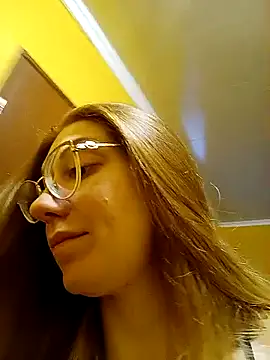 Snapshot of _Sweet_Love_ chatting on February 16, 2025, 1:38 pm Sweet Love online show from February 16, 2025, 1:38 pm