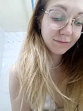 Snapshot of _Sweet_Love_ chatting on February 25, 2025, 10:39 pm Sweet Love online show from February 25, 2025, 10:39 pm