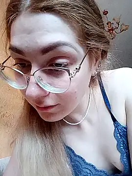 Snapshot of _Sweet_Love_ chatting on February 26, 2025, 1:52 pm Sweet Love online show from February 26, 2025, 1:52 pm