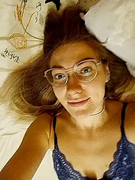 Snapshot of _Sweet_Love_ chatting on February 27, 2025, 9:11 am Sweet Love online show from February 27, 2025, 9:11 am