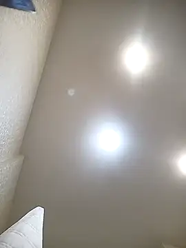 Snapshot of _Sweet_Love_ chatting on November 18, 2025, 12:09 pm Sweet Love online show from November 18, 2025, 12:09 pm