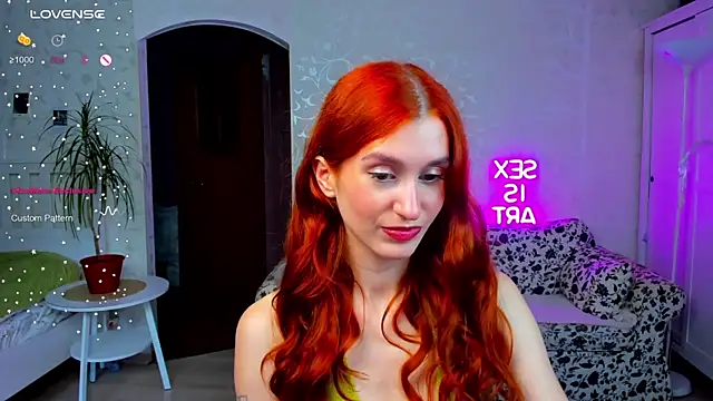 Snapshot of Sally_Biscuit chatting on September 13, 2025, 10:15 am Sally Biscuit online show from September 13, 2025, 10:15 am