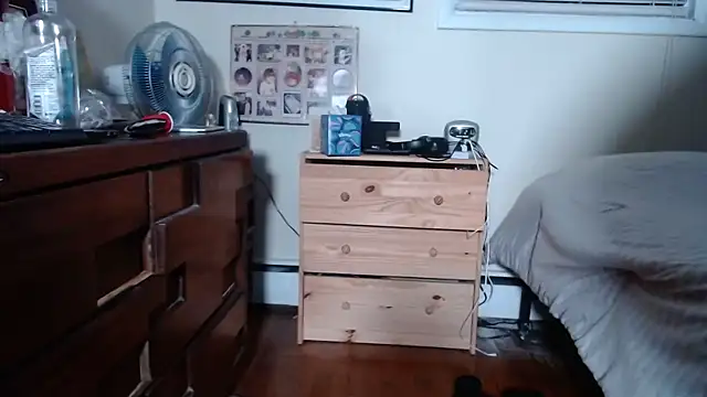 hottottrot691 online show from December 5, 2025, 6:22 am