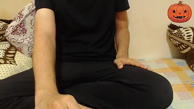 Alexdelarge323 online show from October 16, 2025, 12:17 pm