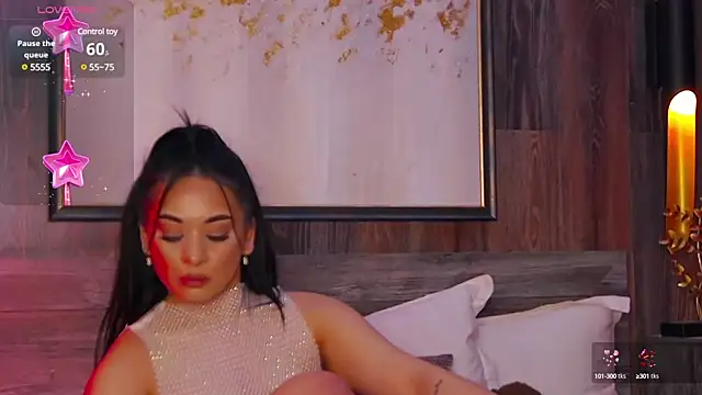 Snapshot of MadyLuxxx chatting on February 27, 2025, 11:48 pm MadyLuxxx online show from February 27, 2025, 11:48 pm