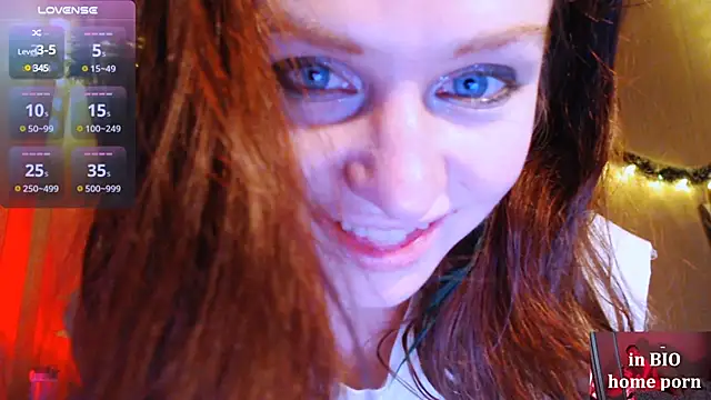 Snapshot of Cassie_Wild chatting on January 28, 2025, 1:27 pm Cassie Wild online show from January 28, 2025, 1:27 pm