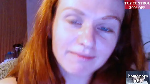 Snapshot of Cassie_Wild chatting on September 24, 2025, 1:47 pm Cassie Wild online show from September 24, 2025, 1:47 pm