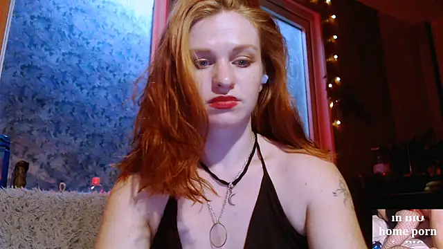 Snapshot of Cassie_Wild chatting on October 26, 2025, 1:17 pm Cassie Wild online show from October 26, 2025, 1:17 pm