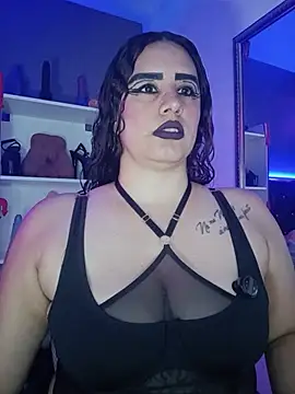 MariaGaitan online show from July 17, 2026, 5:07 pm