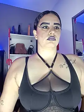 MariaGaitan online show from July 29, 2026, 5:11 pm