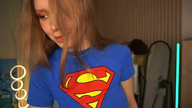 Snapshot of TataCoy chatting on March 20, 2025, 10:43 am TataCoy online show from March 20, 2025, 10:43 am