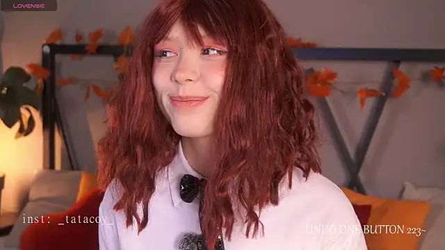 Snapshot of TataCoy chatting on November 4, 2025, 1:54 pm TataCoy online show from November 4, 2025, 1:54 pm