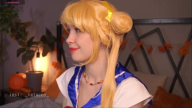 Snapshot of TataCoy chatting on November 28, 2025, 8:11 pm TataCoy online show from November 28, 2025, 8:11 pm