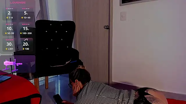 daiila jonnes online show from March 21, 2025, 1:45 am