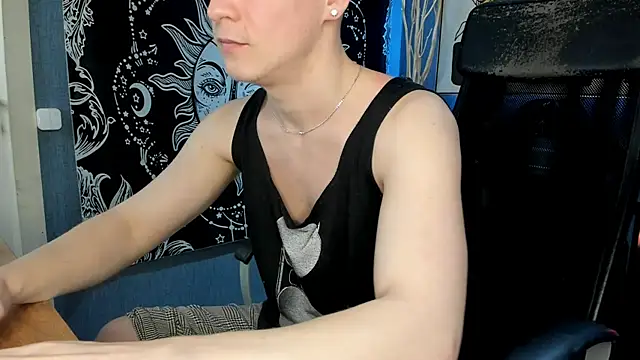 Snapshot of AlexxSweet chatting on March 1, 2025, 12:56 pm AlexxSweet online show from March 1, 2025, 12:56 pm