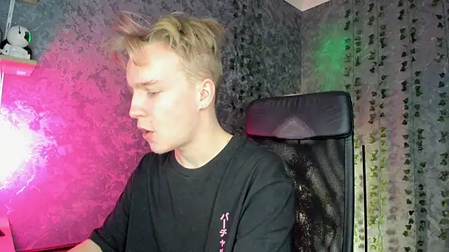 Snapshot of AlexxSweet chatting on January 10, 2026, 6:48 am AlexxSweet online show from January 10, 2026, 6:48 am