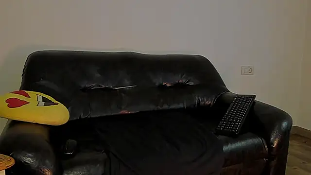 KingMalcom online show from November 25, 2025, 11:43 am