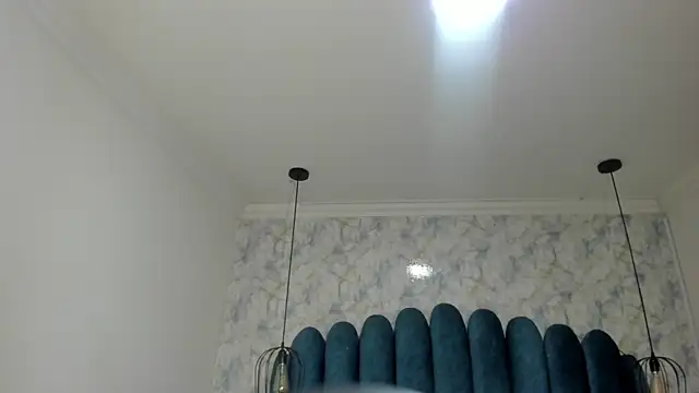 Snapshot of nalalye_cruzz_ chatting on May 15, 2026, 3:35 am nalalye cruzz online show from May 15, 2026, 3:35 am