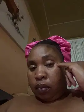 ZOQULUx online show from March 21, 2025, 9:01 pm