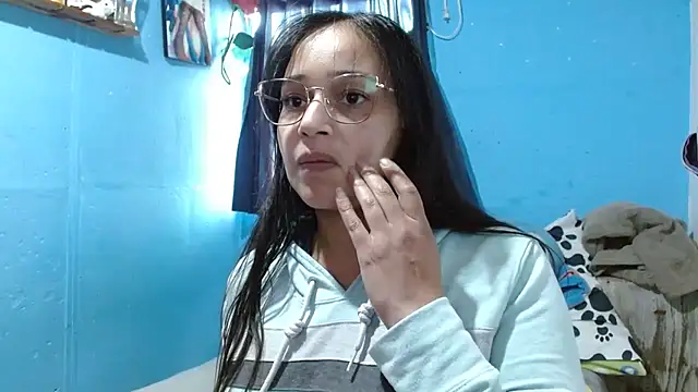 clarisse69 online show from January 21, 2025, 8:54 pm