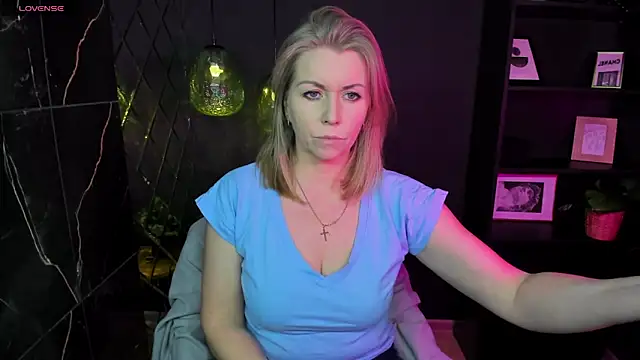 Annie Light online show from January 23, 2025, 5:45 am