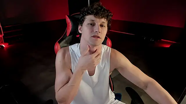 dirty-boss online show from May 11, 2026, 4:04 pm
