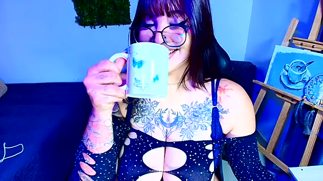 SweetIsabella x online show from July 3, 2026, 4:52 am