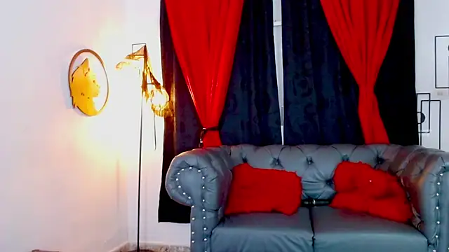 misslombana online show from June 15, 2026, 4:47 am