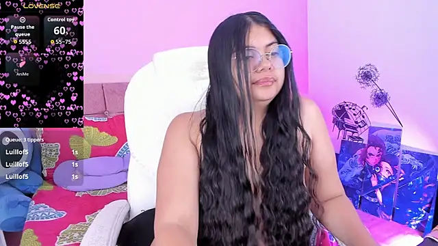 esmeralda112 online show from June 9, 2026, 10:16 am