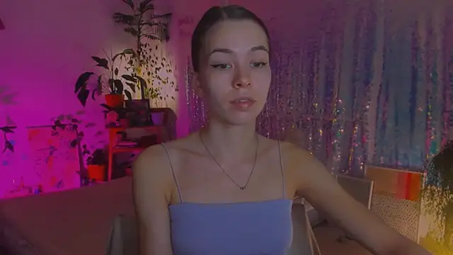 Snapshot of poli__ chatting on December 8, 2024, 3:13 pm poli online show from December 8, 2024, 3:13 pm