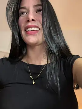 Snapshot of Im_Valentina chatting on January 29, 2025, 12:22 am Im Valentina online show from January 29, 2025, 12:22 am