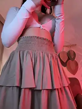 Snapshot of Im_Valentina chatting on October 30, 2025, 10:54 pm Im Valentina online show from October 30, 2025, 10:54 pm