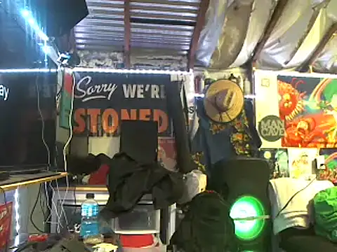 Snapshot of CloudDadddyyy420 chatting on January 29, 2025, 2:21 pm CloudDadddyyy420 online show from January 29, 2025, 2:21 pm