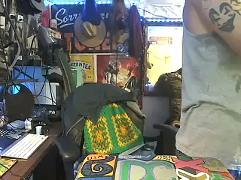 Snapshot of CloudDadddyyy420 chatting on September 10, 2025, 3:12 pm CloudDadddyyy420 online show from September 10, 2025, 3:12 pm