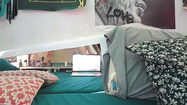 Snapshot of TheGAPEgatsby92 chatting on November 11, 2025, 3:06 am TheGAPEgatsby92 online show from November 11, 2025, 3:06 am