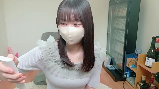 Snapshot of HIKARI_x0 chatting on July 17, 2026, 5:03 am HIKARI x0 online show from July 17, 2026, 5:03 am