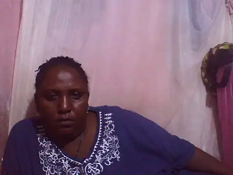 big clits online show from September 8, 2025, 7:13 pm