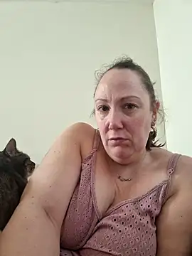 Wisie Cutie online show from February 15, 2025, 2:11 pm