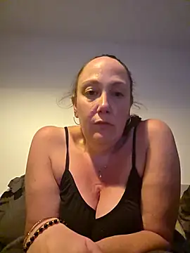 Wisie Cutie online show from March 9, 2026, 10:25 pm