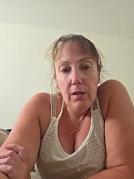 Wisie Cutie online show from June 2, 2026, 3:47 pm